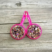 12mm Hot Pink/Red Mermaid Drop Earrings with Hot Pink Setting - Thumbnail 3