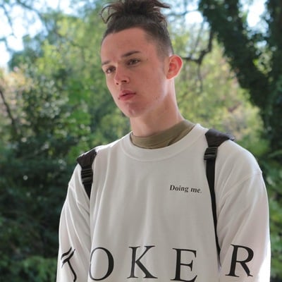 White joker sweatshirt