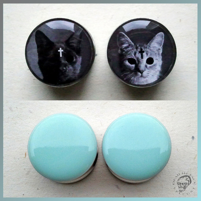Cats + Mint Reversible Plugs for Stretched Ears