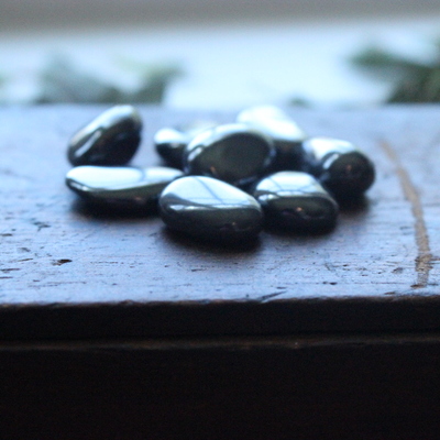 Tumbled hematite