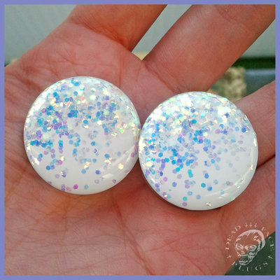 Frozen 'Snow Globe' Plugs for Stretched Ears