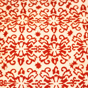 Strawberry Damask Tag Along Crossbody - Thumbnail 4