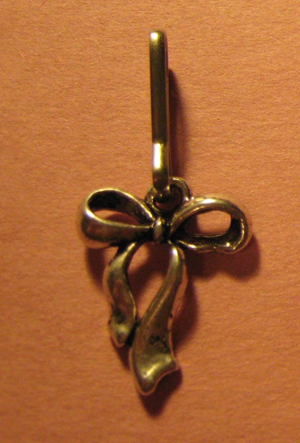Ribbon Zipper Pull
