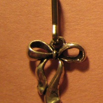 Ribbon Zipper Pull