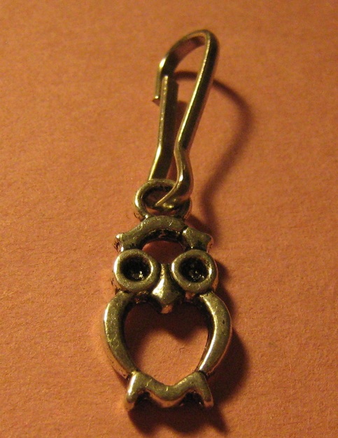 Owl Zipper Pull