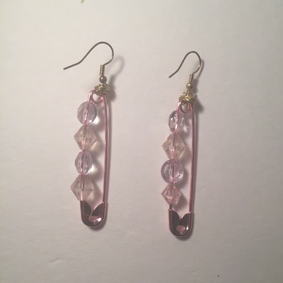 Beaded saftey pin drop earrings 