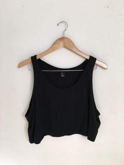 Essential Black Crop Tank