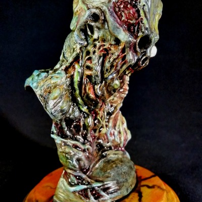 Cheng shuo lee  x mike swisstack of cthulhugizzard customs