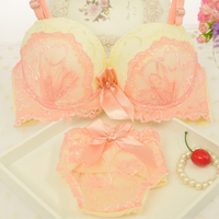 Sweet lace lingerie set - Thumbnail 1