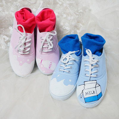 Harajuku lovely milk hand-painted canvas shoes 