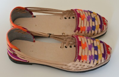 Size 37 US 6.5 Women's Caites