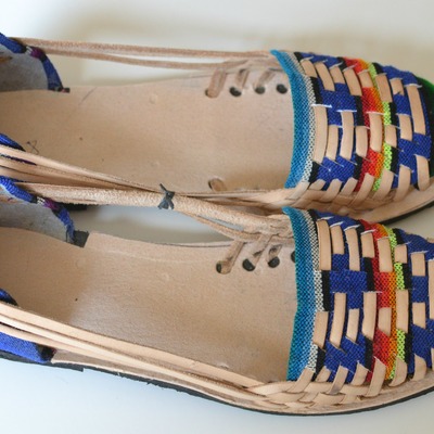 Size 38 us 7.5 women's caites