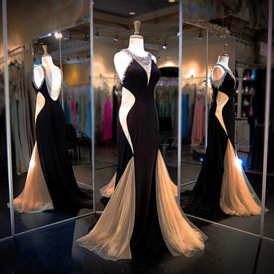 Gorgeous prom dresses,backless prom dresses,appliques prom dresses,beading prom dresses,floor-length evening dresses,pd390072