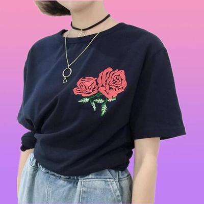Red rose tee - Thumbnail 5