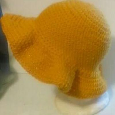 Crochet wide brimmed hat