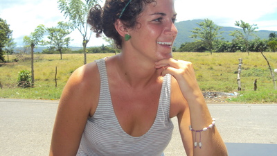 String & bead bracelet