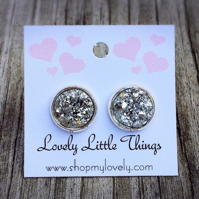 10mm silver studs with silver setting