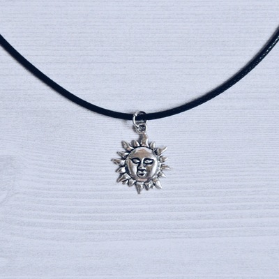 sun choker