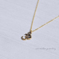 om necklace - Thumbnail 1