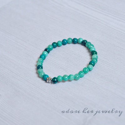 Apatite flower bracelet