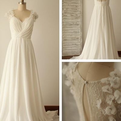 Chiffon wedding dress with back keyhole 3-d flowers details pwd0004