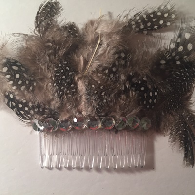 Party feather hair comb