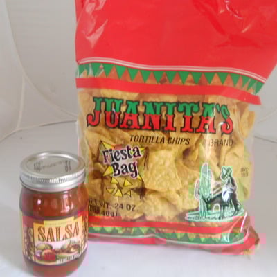  salsa and chips
