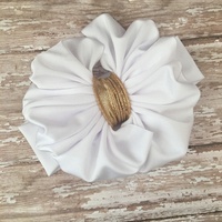 White with gold center - Thumbnail 1