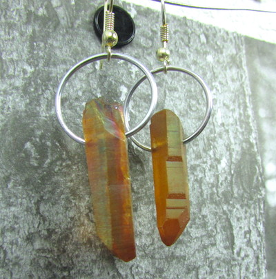Yellow incandescent quartz earrings 