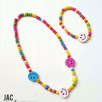 Children necklace and bracelet set
