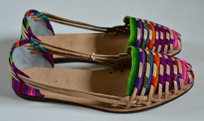 Women's Caites/Huaraches Size 39 US 8