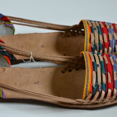 Women's caites/huaraches size 41 us 10