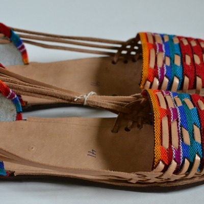 Women's caites/huaraches size 41 us 10