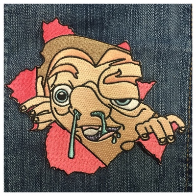 Quasi-ripper embroidered patch