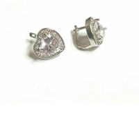 The Heart Stone - Earrings - Thumbnail 2