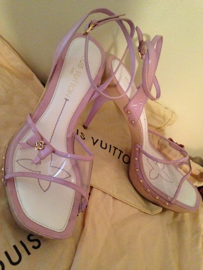 Louis vuitton limited edition lavender heels