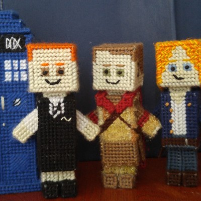The 11th and 12th doctor's companions inspired by "doctor who"