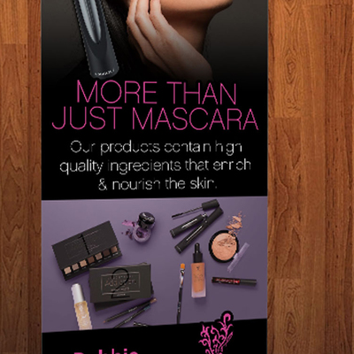 Younique - retractable banner 2