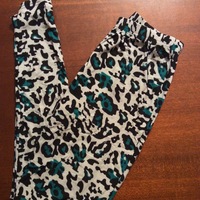 Turquoise n Grey Chetah Leggings - Thumbnail 1