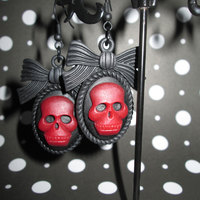 Red & Black Goth Loli Skull Cameo Earrings with Bow Frames - Thumbnail 1