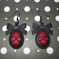 Red & Black Goth Loli Skull Cameo Earrings with Bow Frames - Thumbnail 2