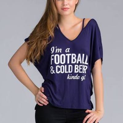 Football & cold beer kinda girl