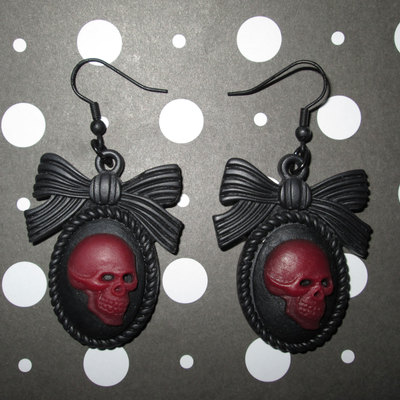 Burgundy & black goth loli skull cameo earrings with bow frames