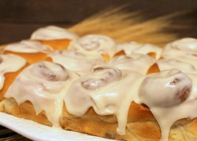 12 Cinnamon Rolls (Free Provo Delivery )