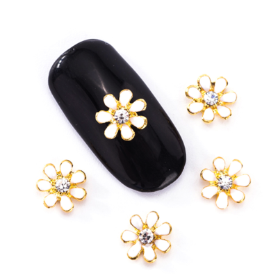 Daisy with gem accent- white/gold - Thumbnail 5