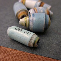  Big Salvaged Paper Beads, 5 pcs: The Blues - Thumbnail 3