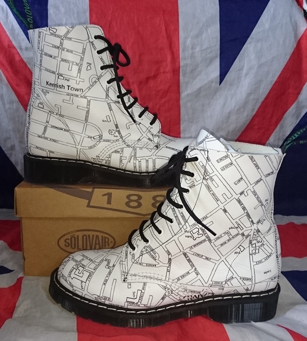 RARE England Made - Solovair London Map Derby Boots - Dr Doc Martens - UK 8*EU 42*USL 10 USM 9