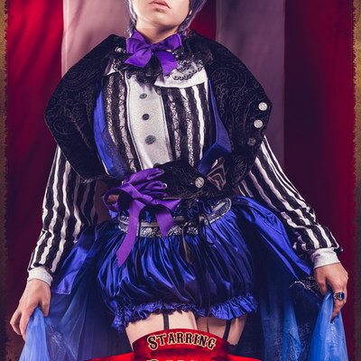 Starring felin as smile