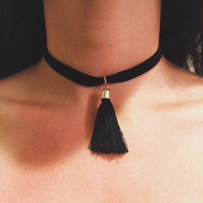 The bardot choker