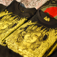 REVELATION - Black male shirt - Thumbnail 3